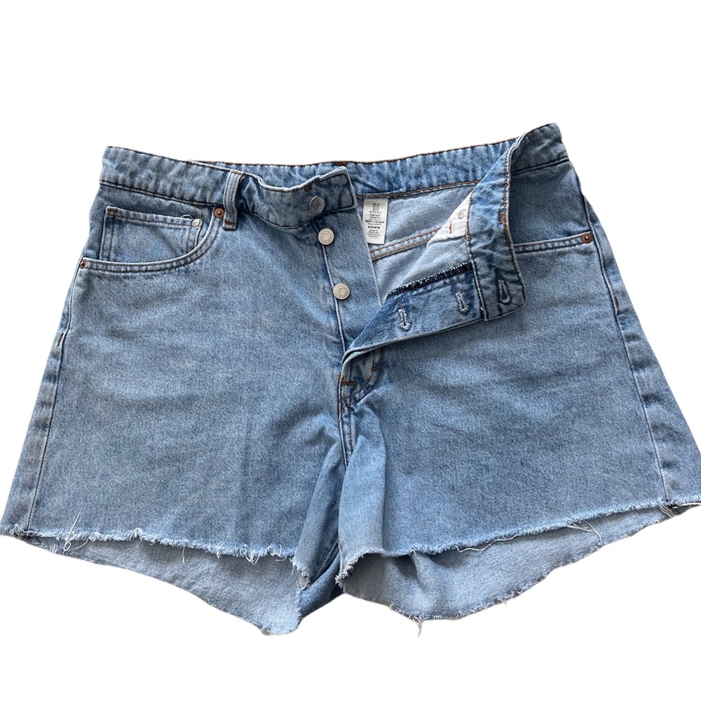 H&M Denim Cutoff Shorts 4 Button Front Pockets Size 12